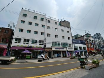 Hotel Front