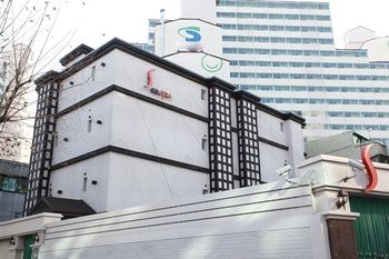 Hotel Front
