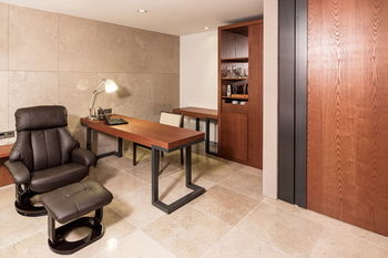 In-Room Business Center