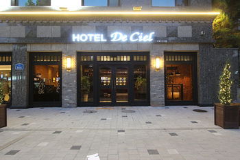 Hotel Front