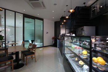 Cafe