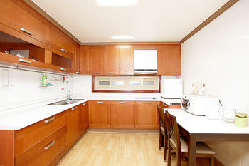 In-Room Kitchen