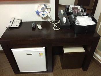 Mini-Refrigerator