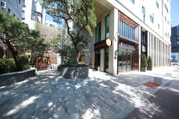 Hotel Front