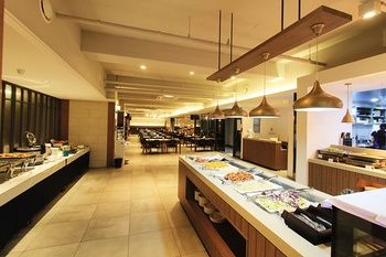 Food Court
