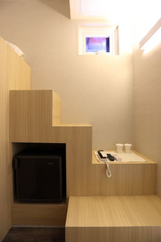 Mini-Refrigerator