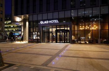 Hotel Front - Evening/Night