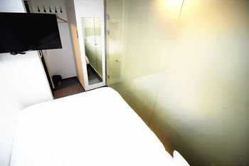 Guestroom View