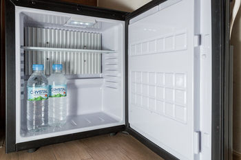 Mini-Refrigerator