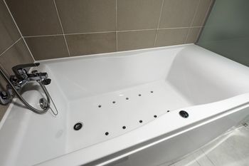 Jetted Tub