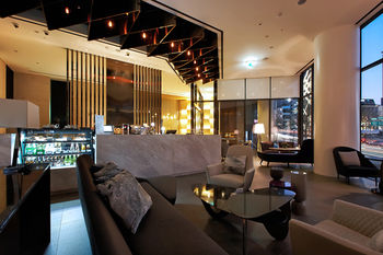 Hotel Lounge