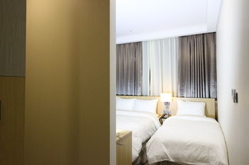 Guestroom View
