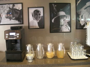 Coffee Shop