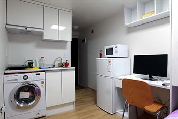 In-Room Kitchenette