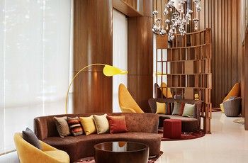 Hotel Lounge