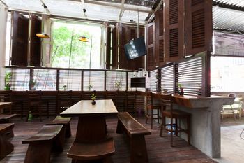 Cafe
