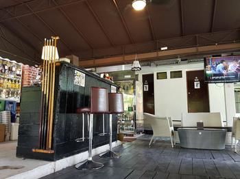 Hotel Lounge