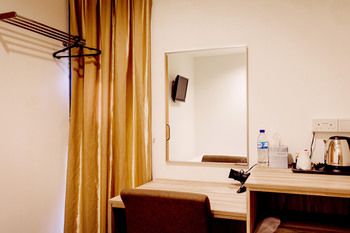 In-Room Business Center