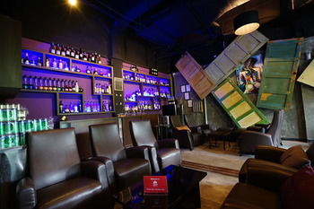 Hotel Bar