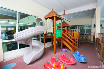 Childrens Play Area - Indoor