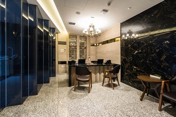 Concierge Desk