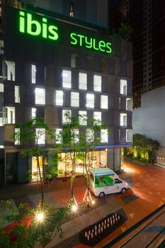 Hotel Front - Evening/Night
