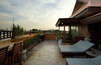 Sundeck