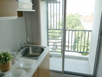 In-Room Kitchenette