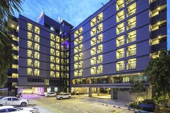 Hotel Front - Evening/Night