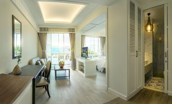 Guestroom