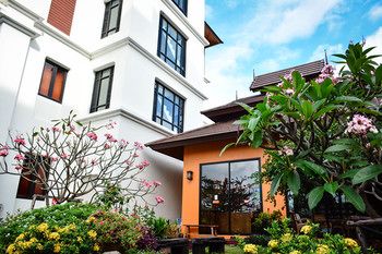 Hotel Front