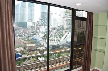 Guestroom View