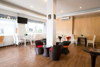 Cafe