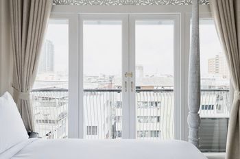 Guestroom View