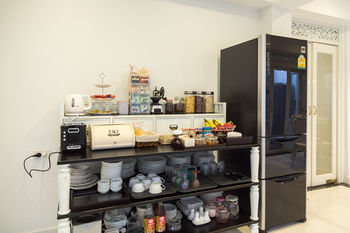 Snack Bar