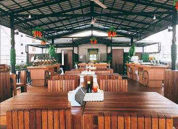 Food Court