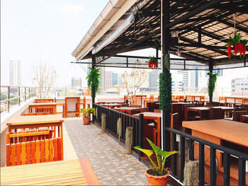 Food Court
