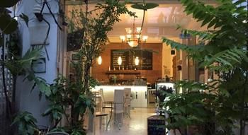 Coffee Shop