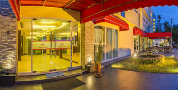 Hotel Front