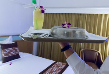 Room Service - Dining