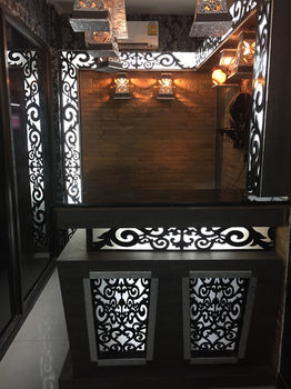 Check-in/Check-out Kiosk