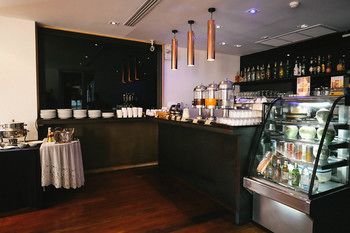 Hotel Lounge
