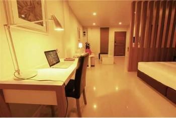 In-Room Business Center