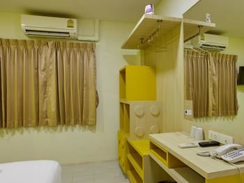 Guestroom