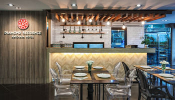 Coffee Shop