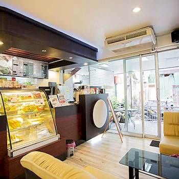Coffee Shop
