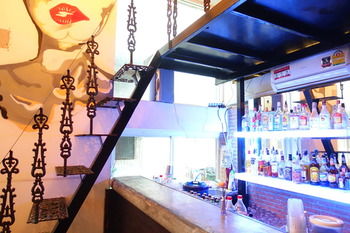 Hotel Lounge