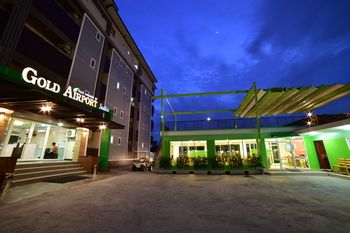 Hotel Front - Evening/Night