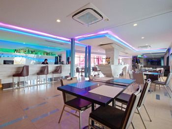 Hotel Lounge