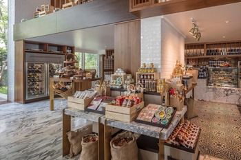 Coffee Shop